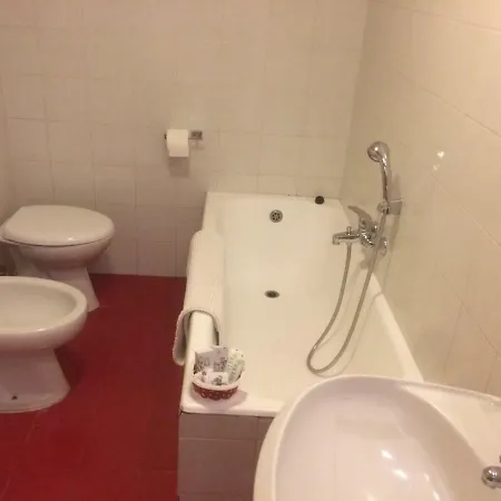 City Center + Wifi Apartment
