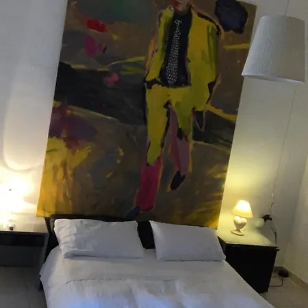 City Center + Wifi Apartment